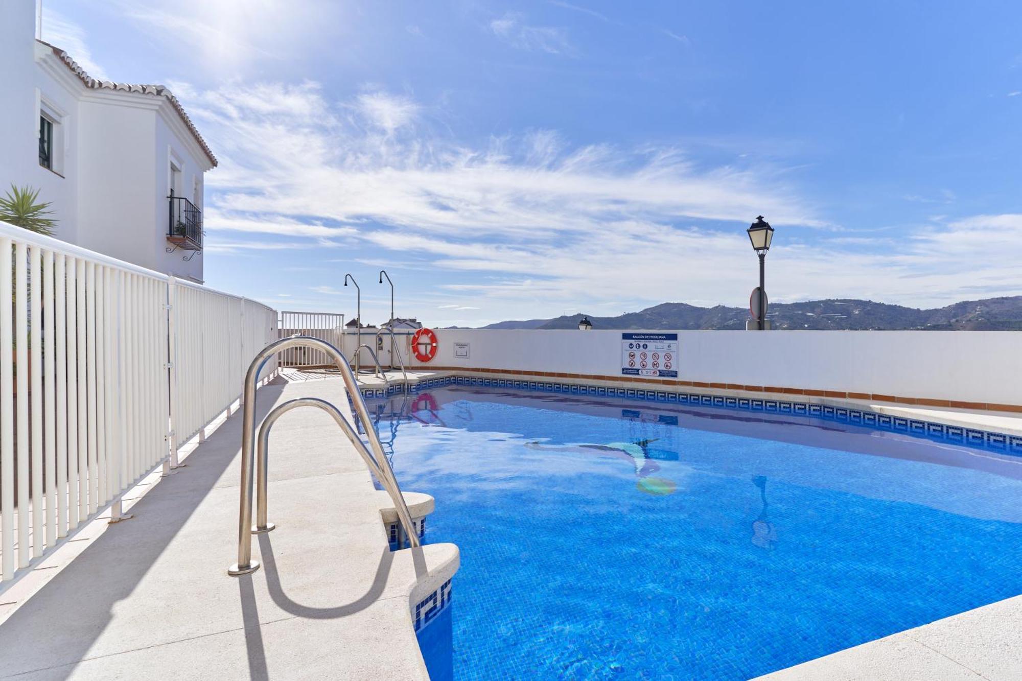 Apartment In Balcon De Frigiliana Eksteriør billede