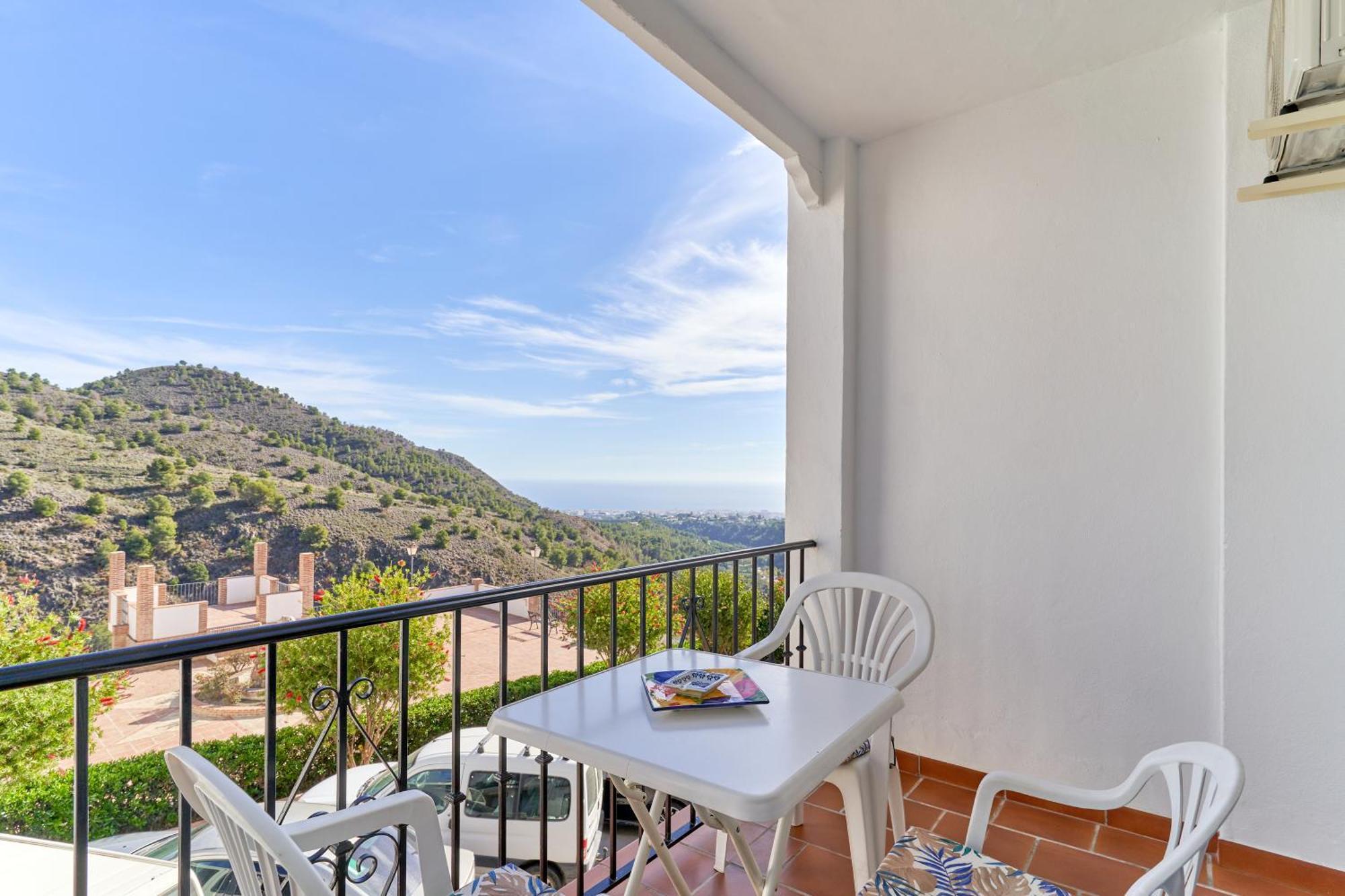 Apartment In Balcon De Frigiliana Eksteriør billede
